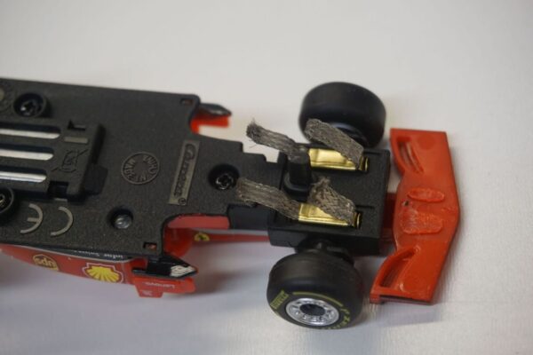 Carrera Digital 143 Ferrari SF71H S.Vettel No. 5 - Image 3