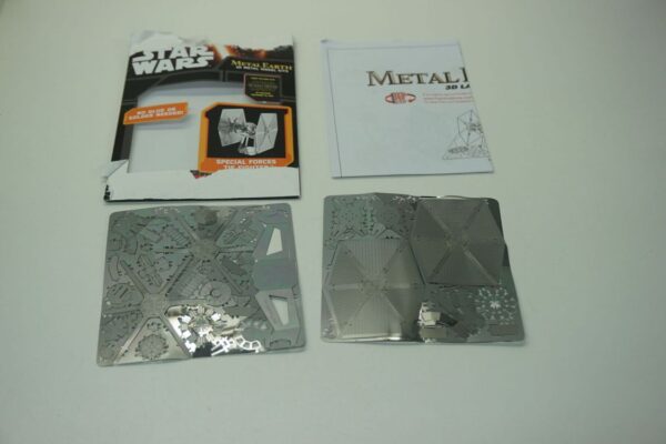 Metal Earth SPECIAL FORCES TIE FIGHTER Mudel - Image 2