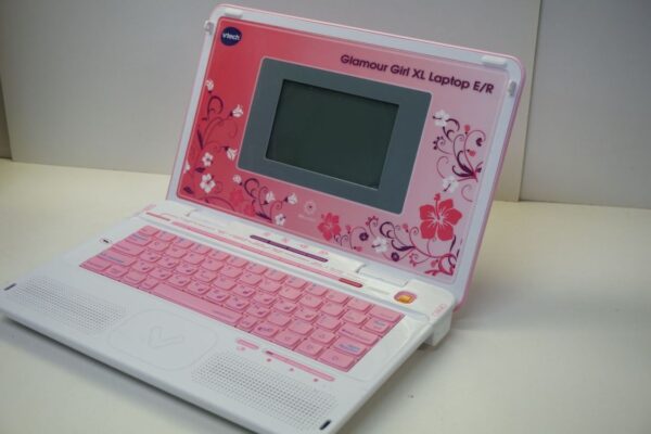 Vtech Glamour Girl Mängu Sülearvuti - Image 2