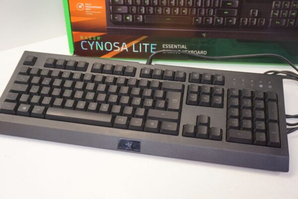 Razer Cynosa Lite mänguklaviatuur RGB Chroma valgustusega - Image 2