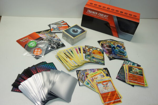 Pokémon International 45250 Trainer-Toolkit - Image 2