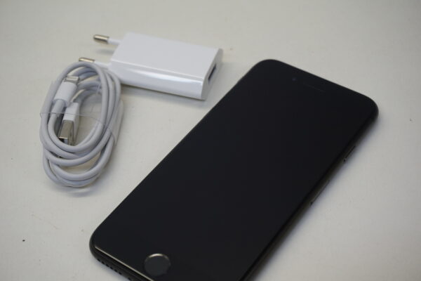 Apple iPhone 8 (renoveeritud), 256GB - Image 2