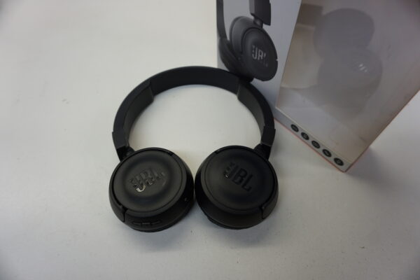 JBL T450BT bluetooth kõrvaklapid - Image 4