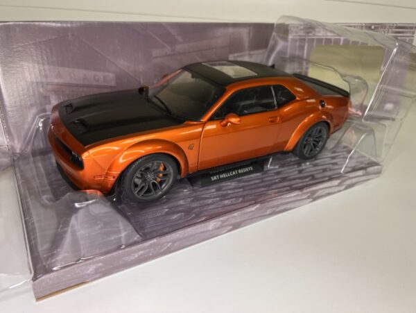Solido S1805703 1:18 2020 Dodge Challenger SRT Hellcat Redeye - Image 7