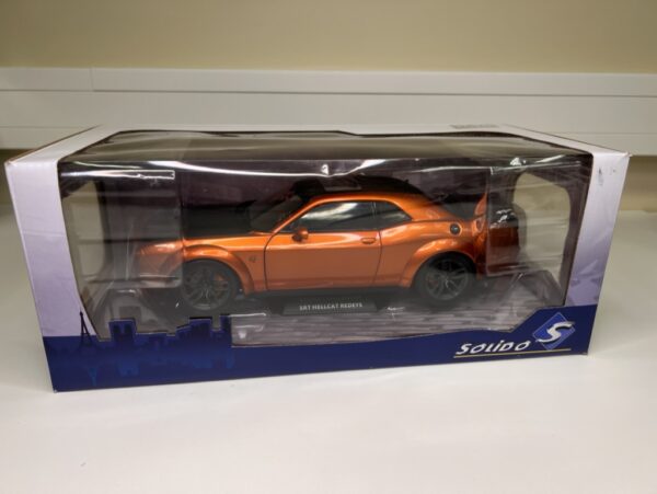 Solido S1805703 1:18 2020 Dodge Challenger SRT Hellcat Redeye - Image 8