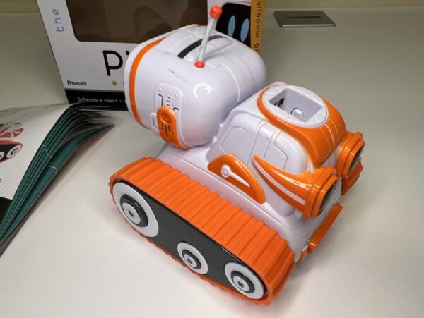 Clementoni – Pixy The Living Robot - Image 8