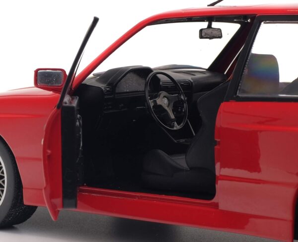 Solido 421184390 1990 BMW E30 M3, 1:18 - Image 3